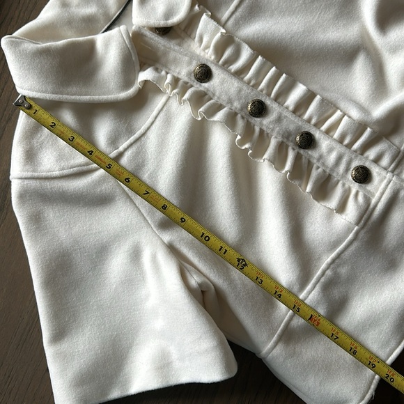 Alice Temperley for Target - White coat - SZ L
Peter Pan Collar - Picture 8 of 8